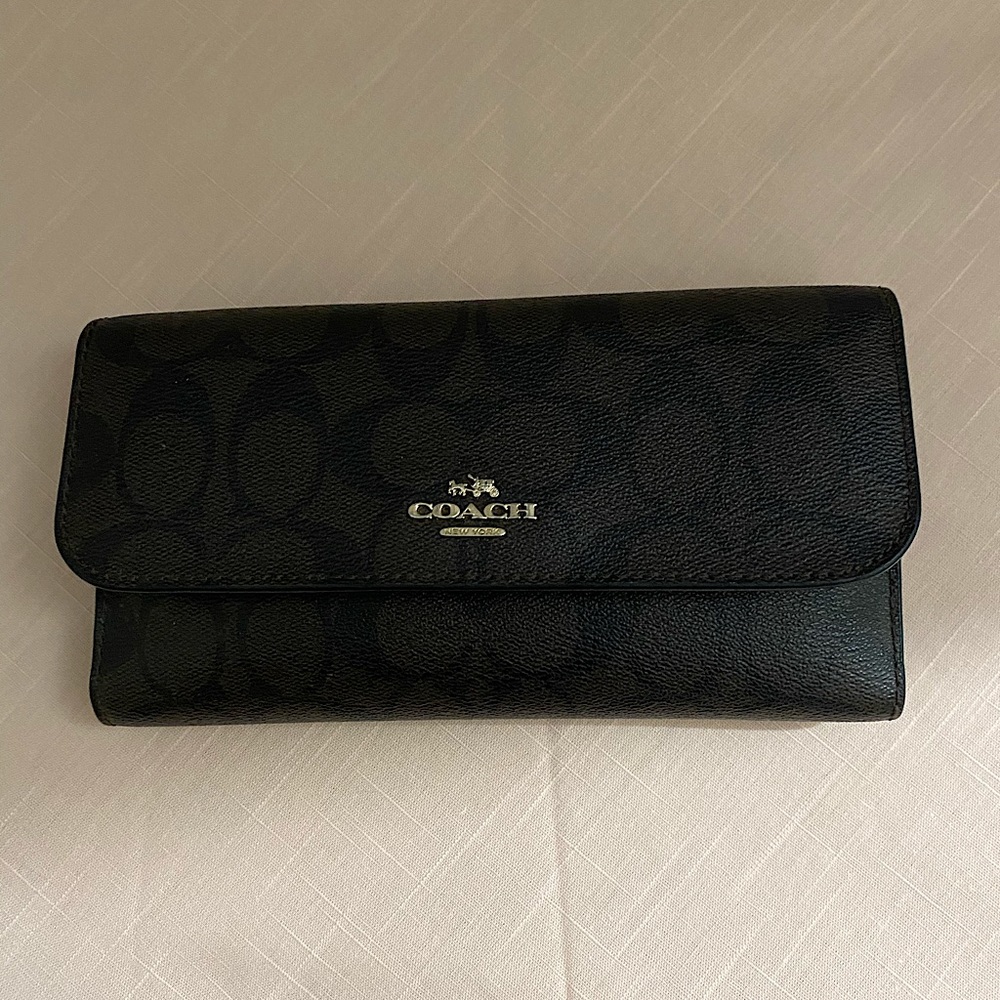 Authentic Coach trifold wallet